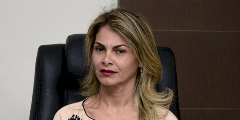 Polícia Civil investiga atentado a bala contra prefeita e companheiro