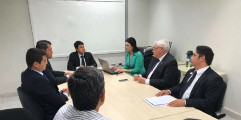 Recomendações do Conselho Nacional do Ministério Público e do TCE garantem contratação de advogados por inexigibilidade