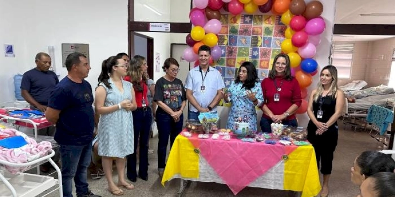 Bebês prematuros do Instituto Cândida Vargas se transformam em super-heróis