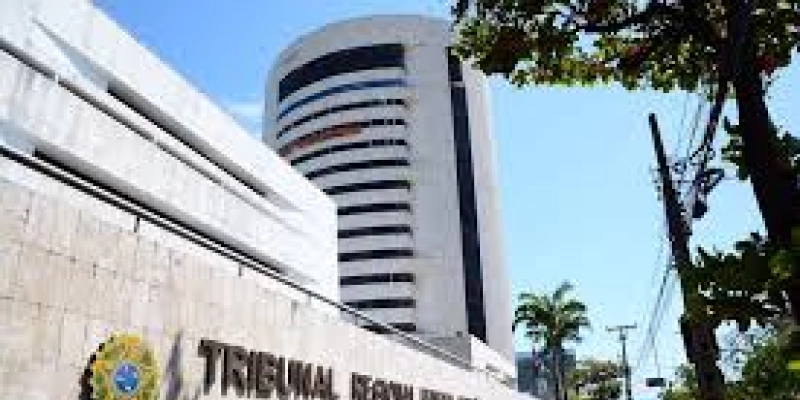 TRF5 mantém condenação de ex-funcionária da Caixa que retirou R$ 2,6 milhões das contas de clientes