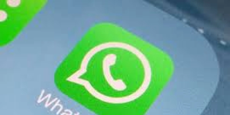 Comentários ofensivos em grupo de WhatsApp caracterizam dano moral