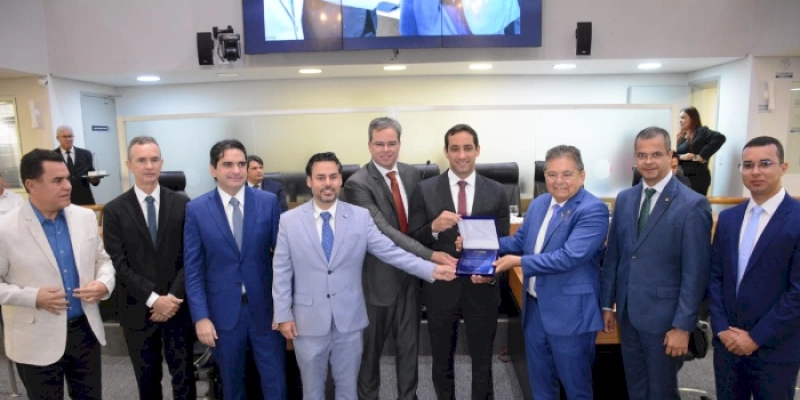 ALPB concede cidadania paraibana ao engenheiro Marcelo Moreira e celebra os 50 anos da Codevasf