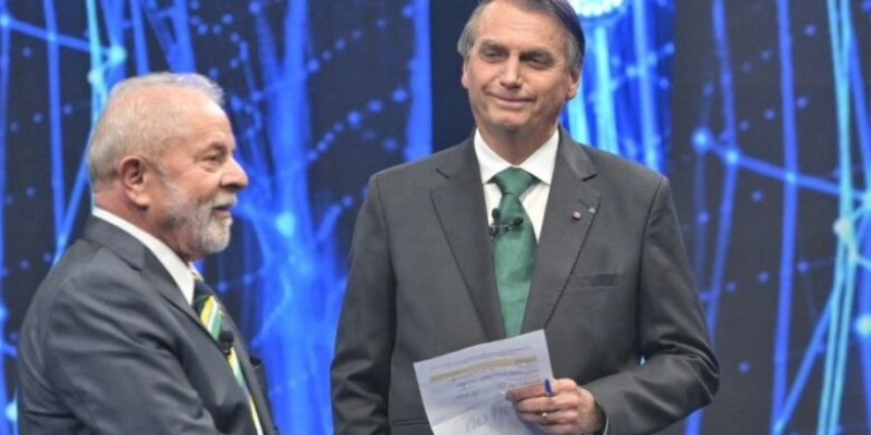 Lula está irritado com intervenção de Bolsonaro no resgate de brasileiros em Gaza