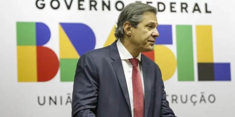 Isenção do IR para até R$ 5 mil é adiada para 2026 e depende de reformas tributárias