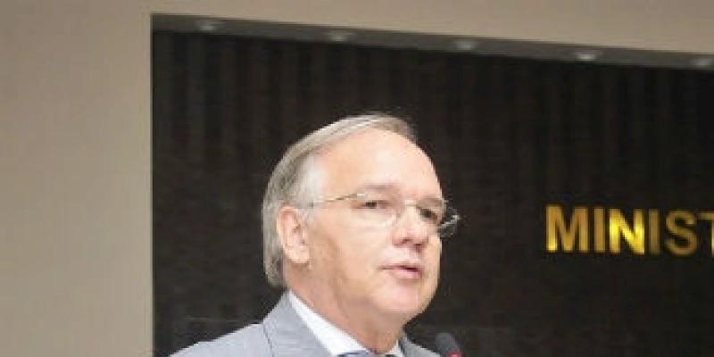 Novos dirigentes do TCE-PB tomam posse nesta sexta-feira