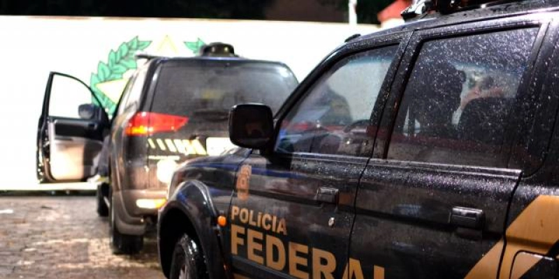 Polícia Federal cumpre mandados de Prisão em Sousa, e em mais duas Cidades da PB; Acusados fraudaram R$ 4 milhões em Empréstimos consignados 