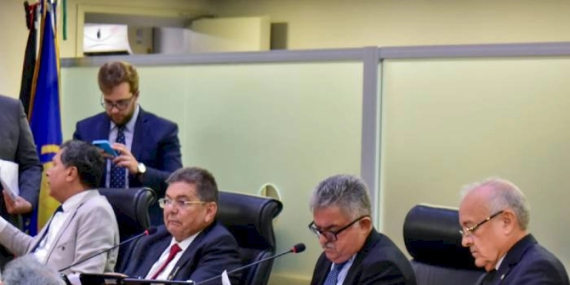 Deputados aprovam em dois turnos PEC que regulamenta eleição da Mesa Diretora da ALPB