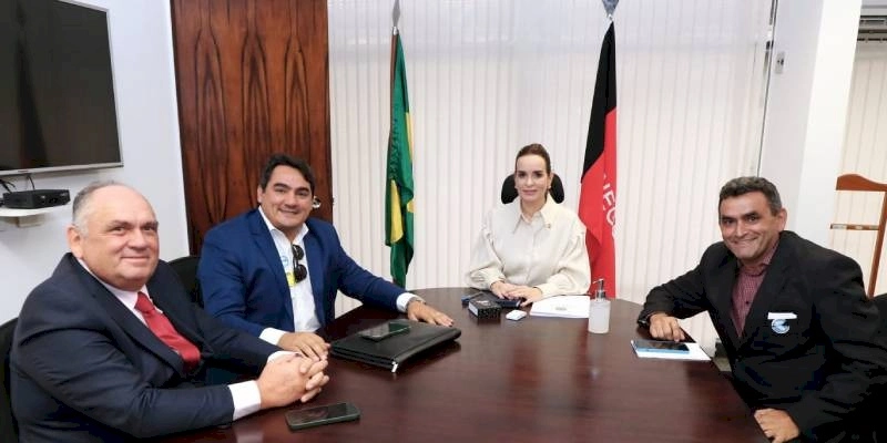 Lucas consegue emenda de R$100 mil da senadora Daniela para custeio da saúde em Marizópolis 
