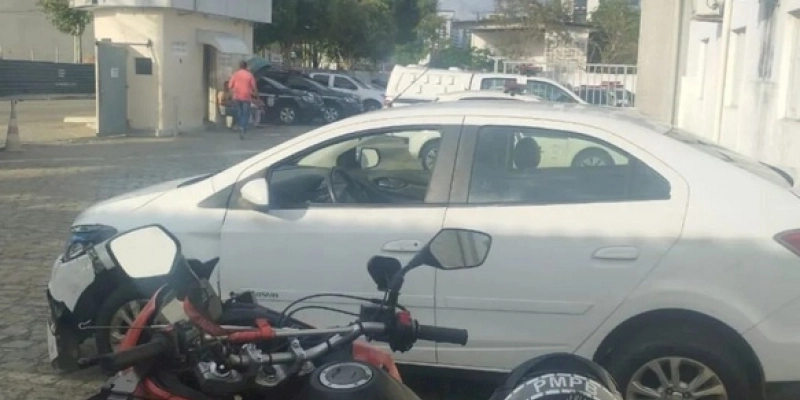 Polícia Militar recupera veículo com restrição de furto/roubo, no interior da Paraíba