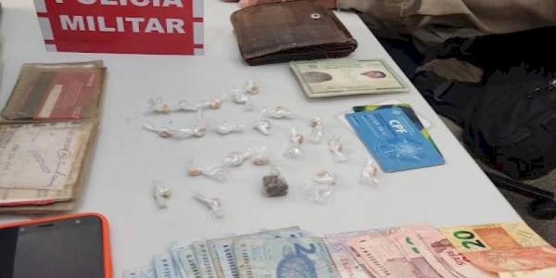 Homem acusado de tráfico de drogas é preso em ação da Polícia Militar em São José de Piranhas