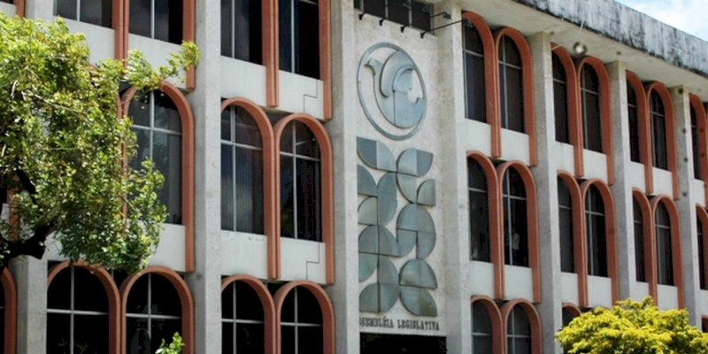 Assembleia aprova retorno das atividades presenciais de forma gradativa após vacinação de servidores