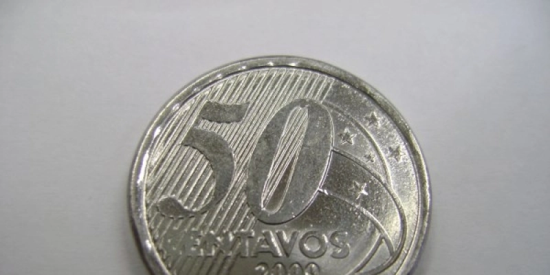 Na PB: Criança de dois anos é internada após engolir moeda de 50 centavos; leia 