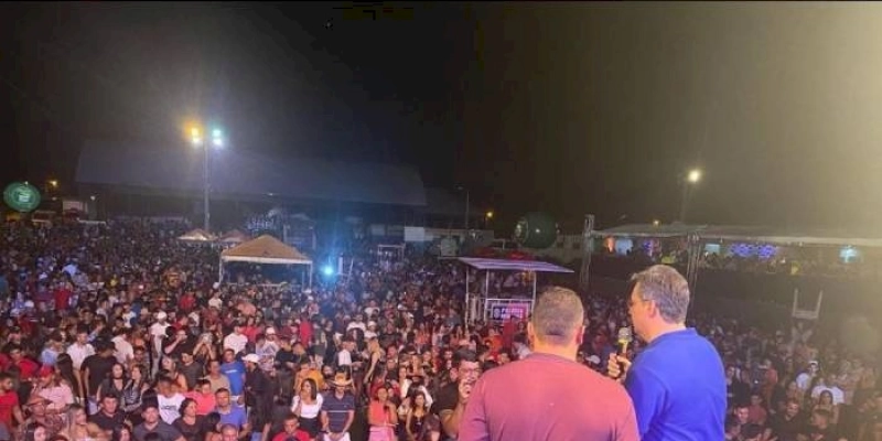 Júnior Araújo ganha novas alianças políticas e participa de evento festivo de importante grupo empresarial do Sertão da Paraíba