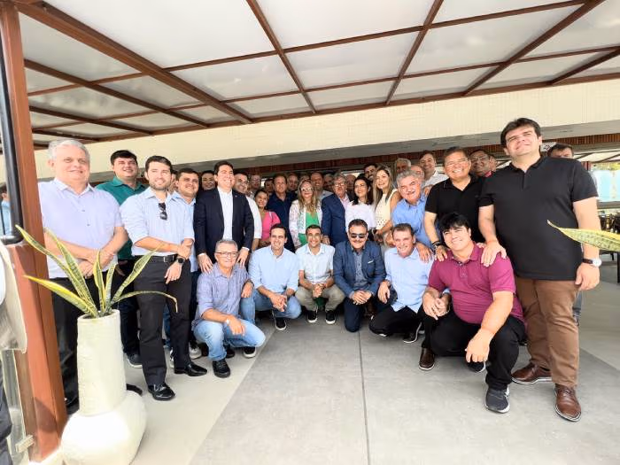 deputados_azevedo(1).jpg