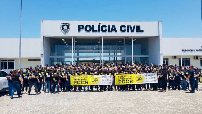 ASPOLPB: Entidades entregam texto base do PCCR dos policiais civis