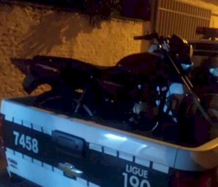 Polícia Militar recupera moto roubada na cidade de Brejo do Cruz