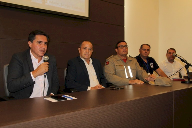 Segurança Pública monitora estado com mais de 800 câmeras e reforça policiamento no ‘Corredor da Folia’