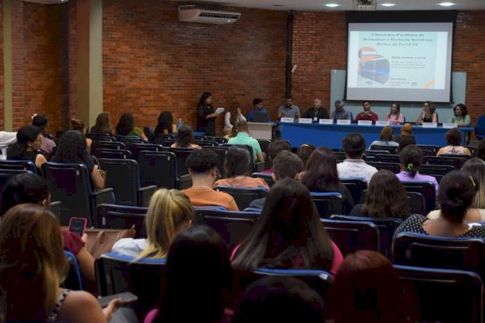 Seminário sobre proteção aos órfãos da Covid-19