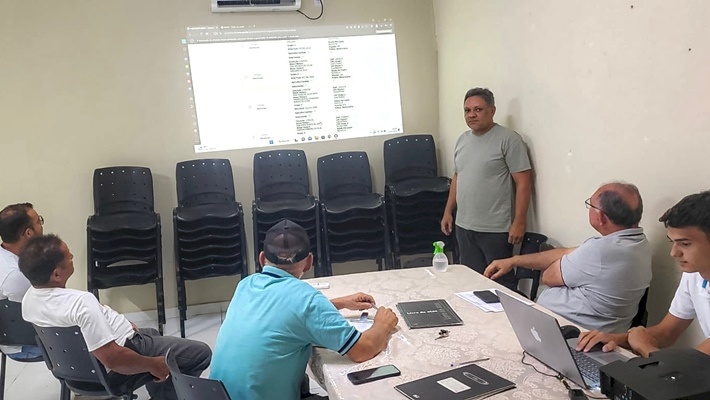 Reunião que discutiu o Garantia Safra 2023