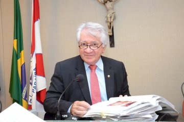 Desembargador Marcos William de Oliveira
