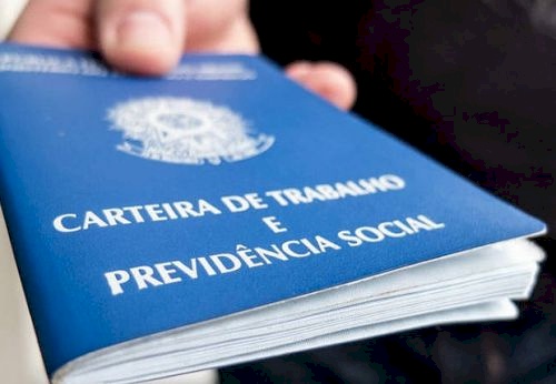 Desemprego de mulheres e negros