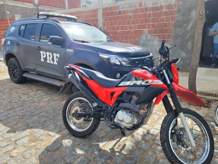 Três veículos apreendidos pela PRF na Paraíba