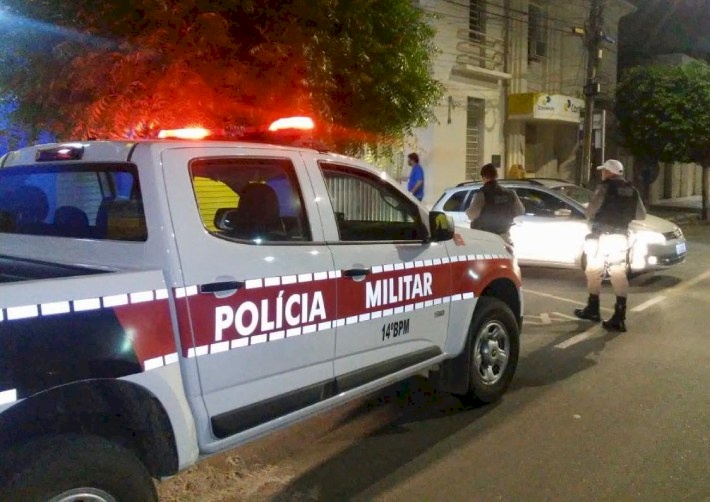 Viatura do 14o BPM de Sousa