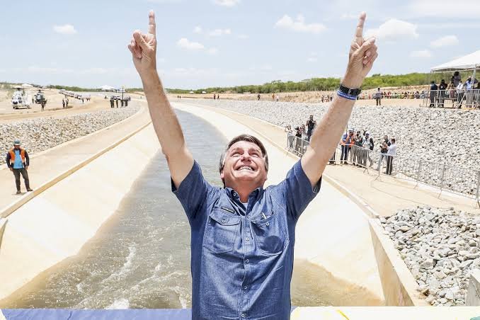 Bolsonaro inaugura obras de integração do São Francisco em São José de Piranhas, região de Cajazeiras