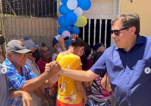 Prefeito Marcelo Vale do Município de Nazarezinho