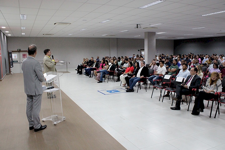 Creci-PB realiza últimas sessões do ano de entrega de carteiras e certificados