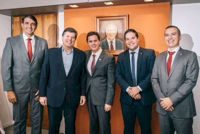 Em reunião com Veneziano e presidente nacional do MDB, Anderson Monteiro e Dr. Érico oficializam filiação ao partido