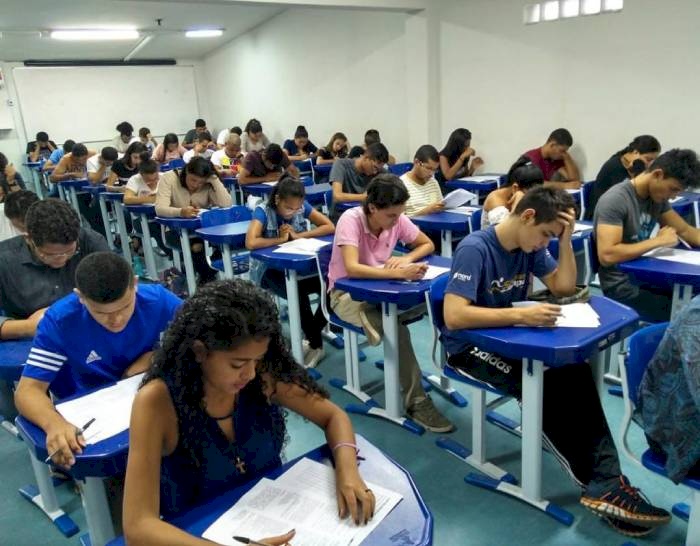 Exame Nacional do Ensino Médio (Enem) realizado pela Escola do Legislativo da Paraíba