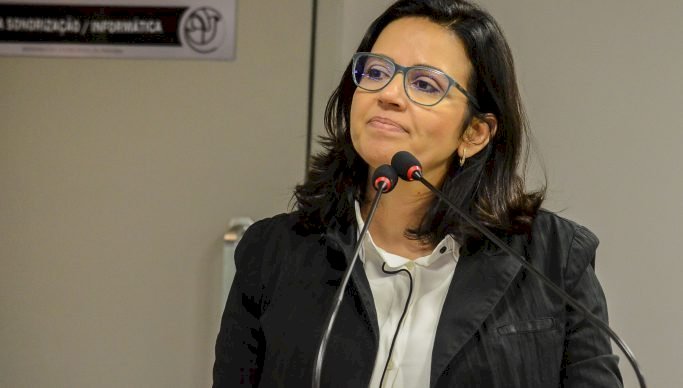 Pollyanna Dutra cobra urgência no restabelecimento do abastecimento de água em bairros de Pombal
