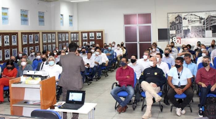 Sistema de Controle e Acompanhamento de Mercadorias em Trânsito On-line