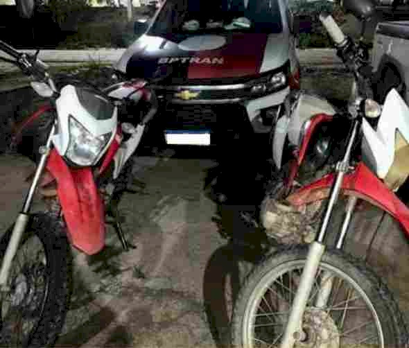Motocicletas apreendidas pela Polícia Militar em Juru