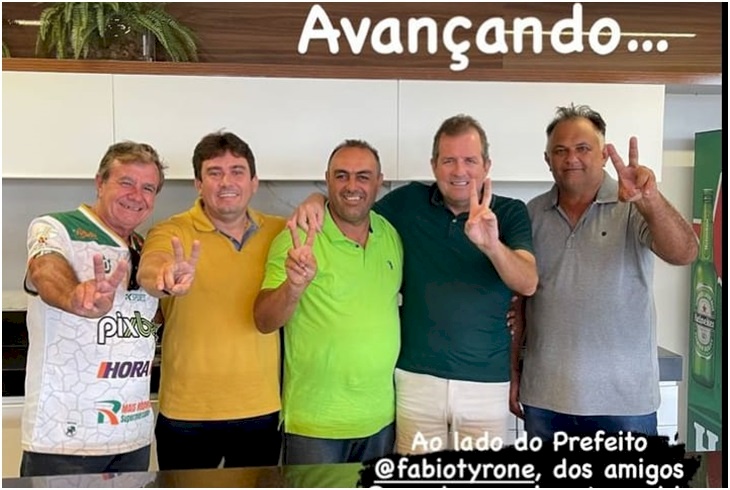 O ex-vereador, Renato Garajal, ao lado de Helder, e Tyrone