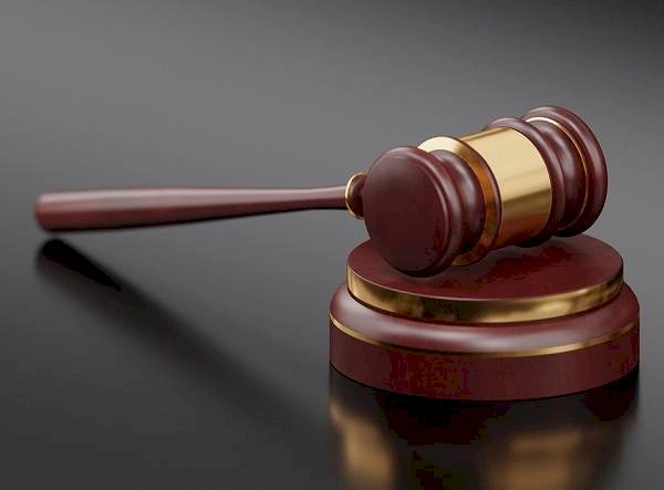 19 pessoas pelos crimes de tráfico de drogas e associação para o tráfico