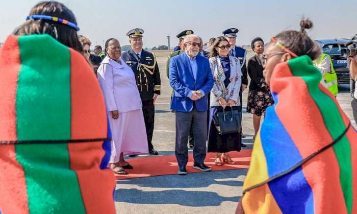 Lula chega à África do Sul para 15ª Cúpula do Brics