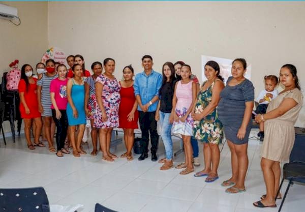 Palestra destinada às gestantes em alusão ao Dia Internacional da Mulher