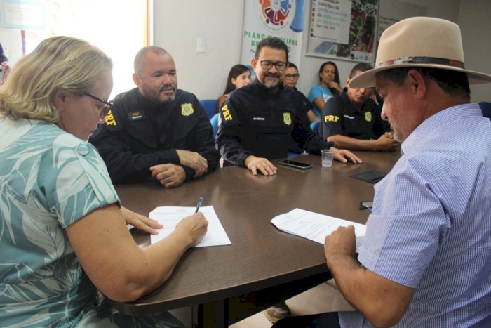 Projeto EDUCAR PRF em municípios do sSrtão paraibano