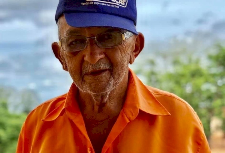 José Alexandre Ferreira, mais conhecido como Zezito Moura