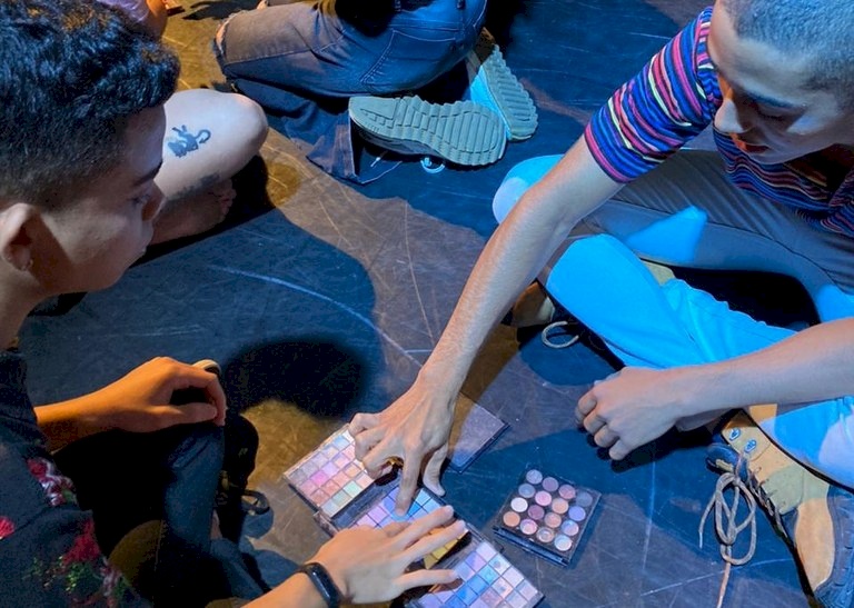 Dia Internacional de Combate à LGBTQIAP+fobia é marcado com vivência Ballroom 