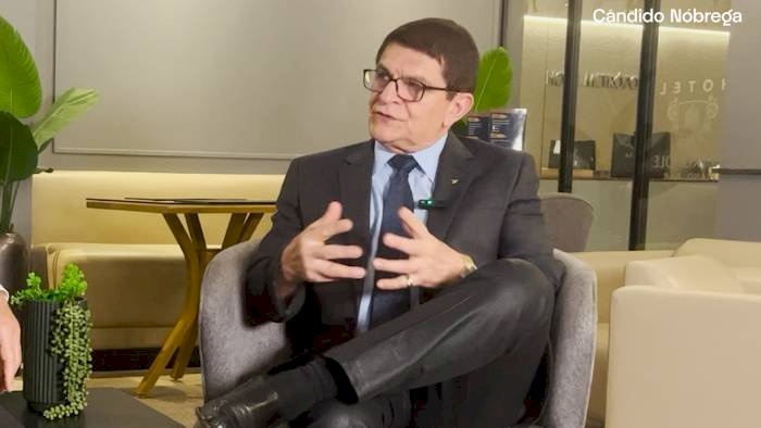 Presidente do Conselho Federal de Corretores de Imóveis, João Teodoro