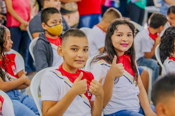 Prêmio do Governo Federal, ‘Parcela Desempenho’ do Programa Dinheiro Direto na Escola (PDDE).