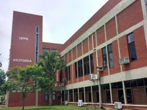 Professores de pelo menos 25 universidades decidiram pelo fim da greve