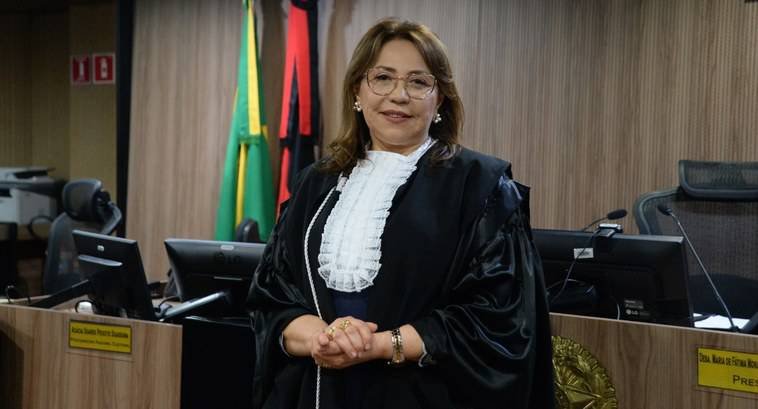 Presidente do TRE/PB, Agamenilde Dias