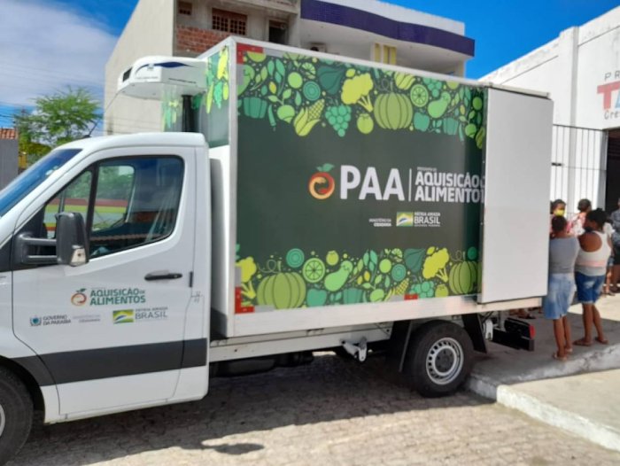 Inscrição de agricultores interessados em fornecer gêneros alimentícios
