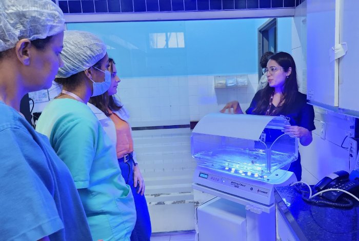 Alta tecnologia para tratamento de bebês com icterícia