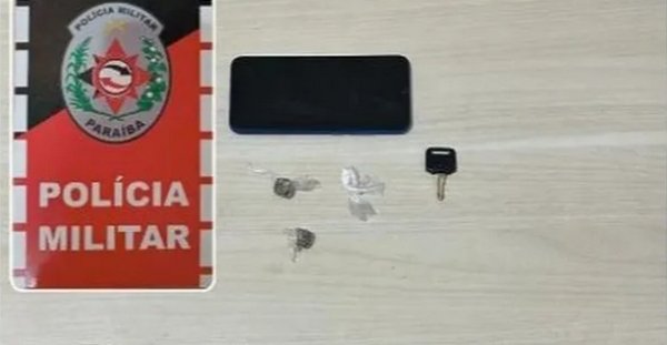 Prisão por porte de drogas no Bairro Vila Nova, Cajazeiras