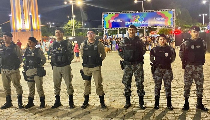 Polícia militar atuando na festa de 326 anos da emancipação política de Pombal